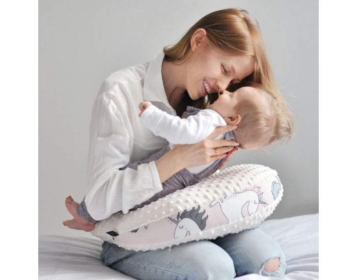 SEVIRA KIDS Coussin d'allaitement - coussin oreiller enfant  en velvet extra doux - Maman Poule Kaki Kaki (10)